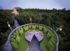 jul-22-soneva-fushi-maldives-star-table-at-fresh-in-the-garden-restaurant_cmyk