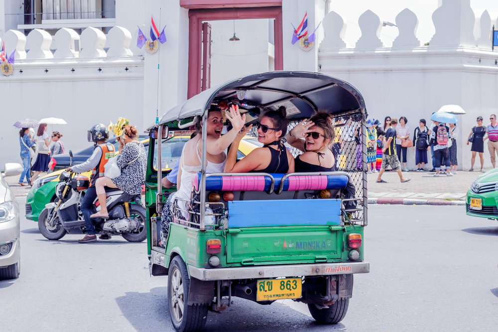 tourists-in-a-bangkok-tuk-tuk