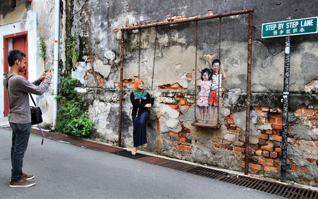 Penang Street Art Photo Credit Jom Jalan