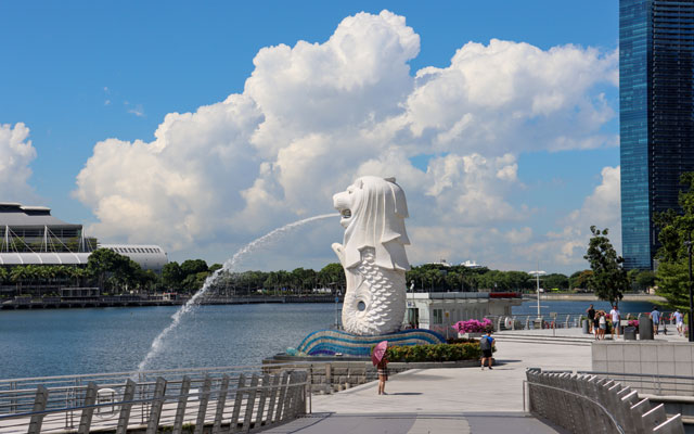 Singapore Merlion during partial Covid 19 lockdown in June 2021 - Travel News, Insights & Resources.