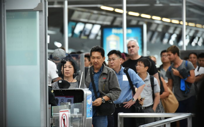 immigration-control-at-suvarnabhumi-airport