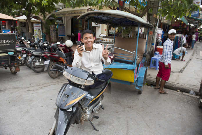tuk-tuk-cambodia
