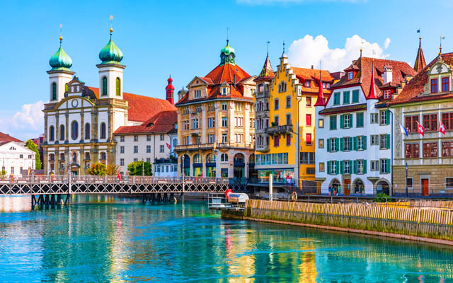 Schweiz Tourismus, Trafalgar erstellen die erste voll funktionsfähige Reiseroute