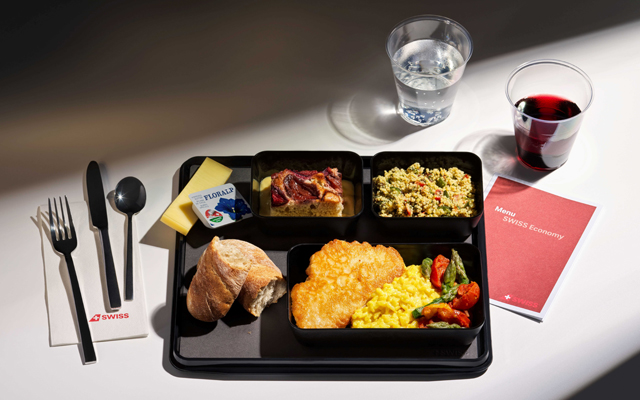 SWISS_Economy_Meal_640
