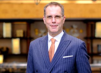 Ayana Midplaza Jakarta welcomes new GM