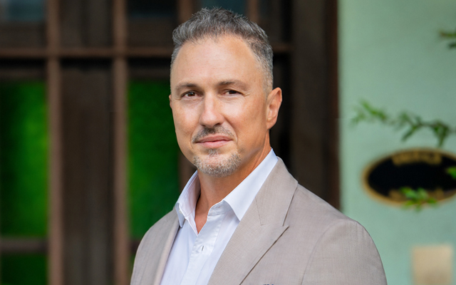 Andreas Kraemer founding GM The Hari Singapore_640