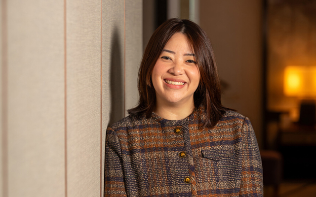 Four_Seasons_Hotel_Singapore_1762718_Marisa_Ng_Associate_Commercial_Director_640